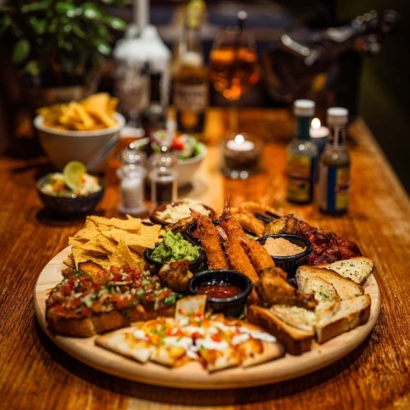 La Cantina